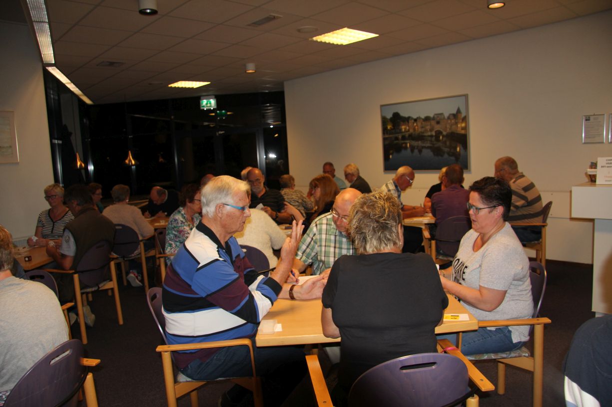 Bedankt namens de klaverjasclub